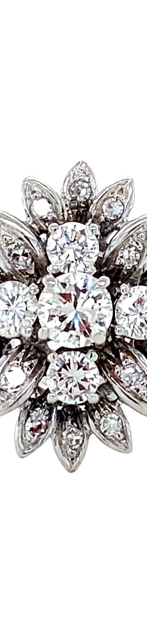 Vintage 18K White Gold Princess Ring with Diamond